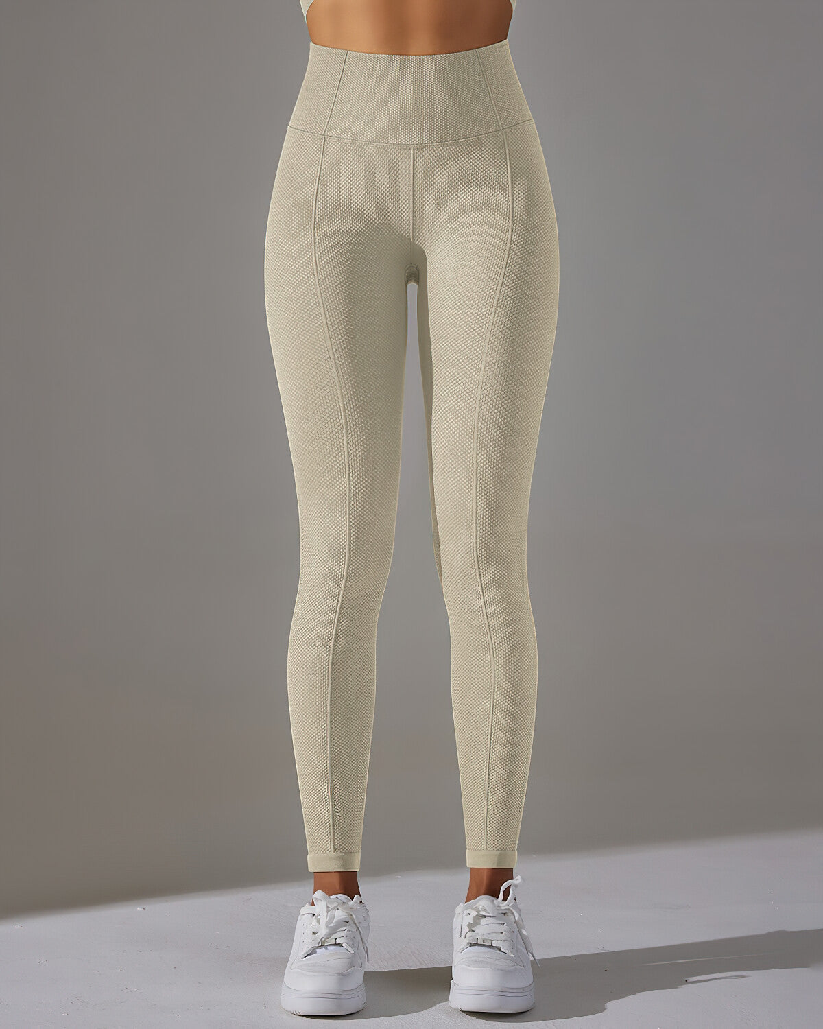 Alodia Leggings - Beige