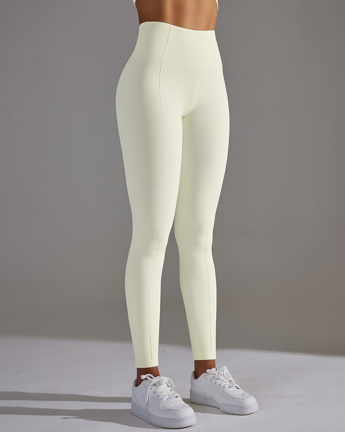 Alodia Leggings - Cream