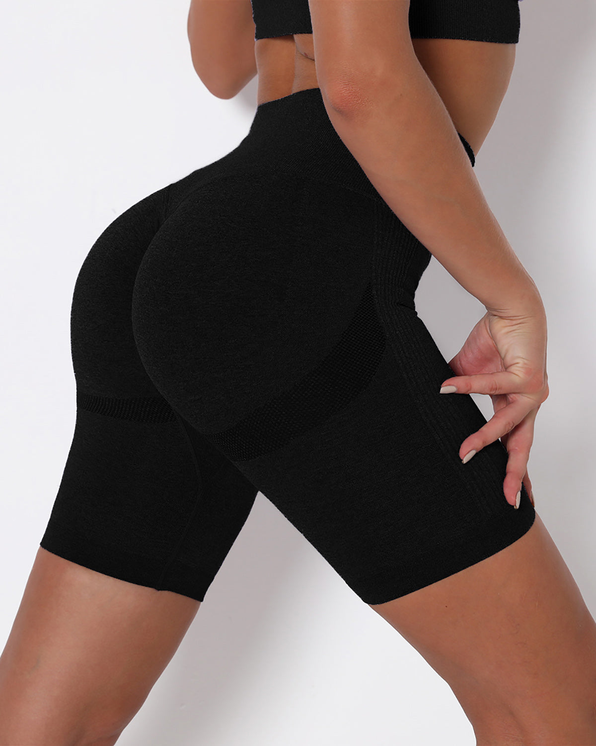 Amplify Scrunch Seamless Shorts - Black