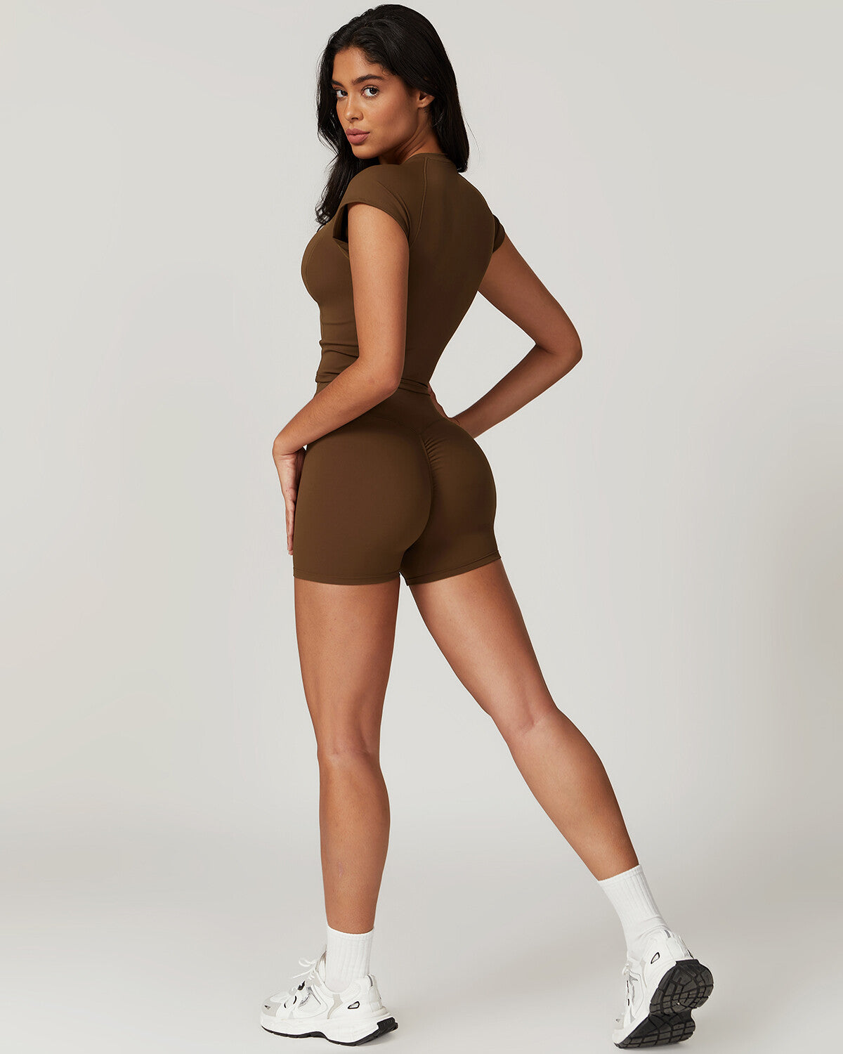 Hazel Scrunch Shorts - Brown