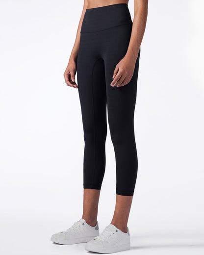 Bridget Seamless Capri - Black