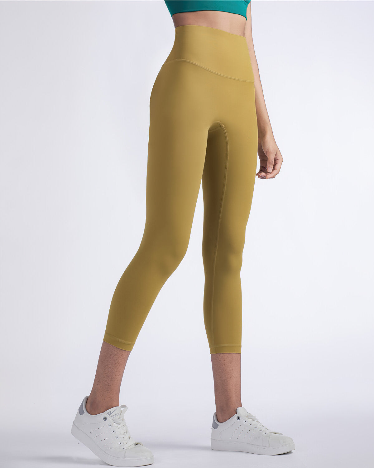 Bridget Seamless Capri - Ochre