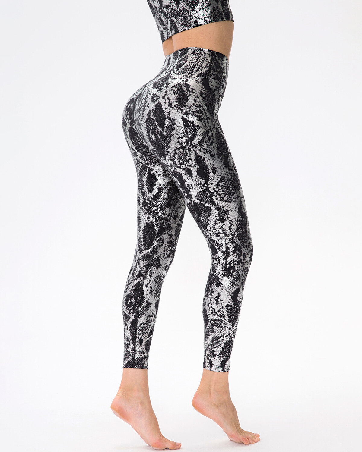 Emery Metallic Leggings - Black