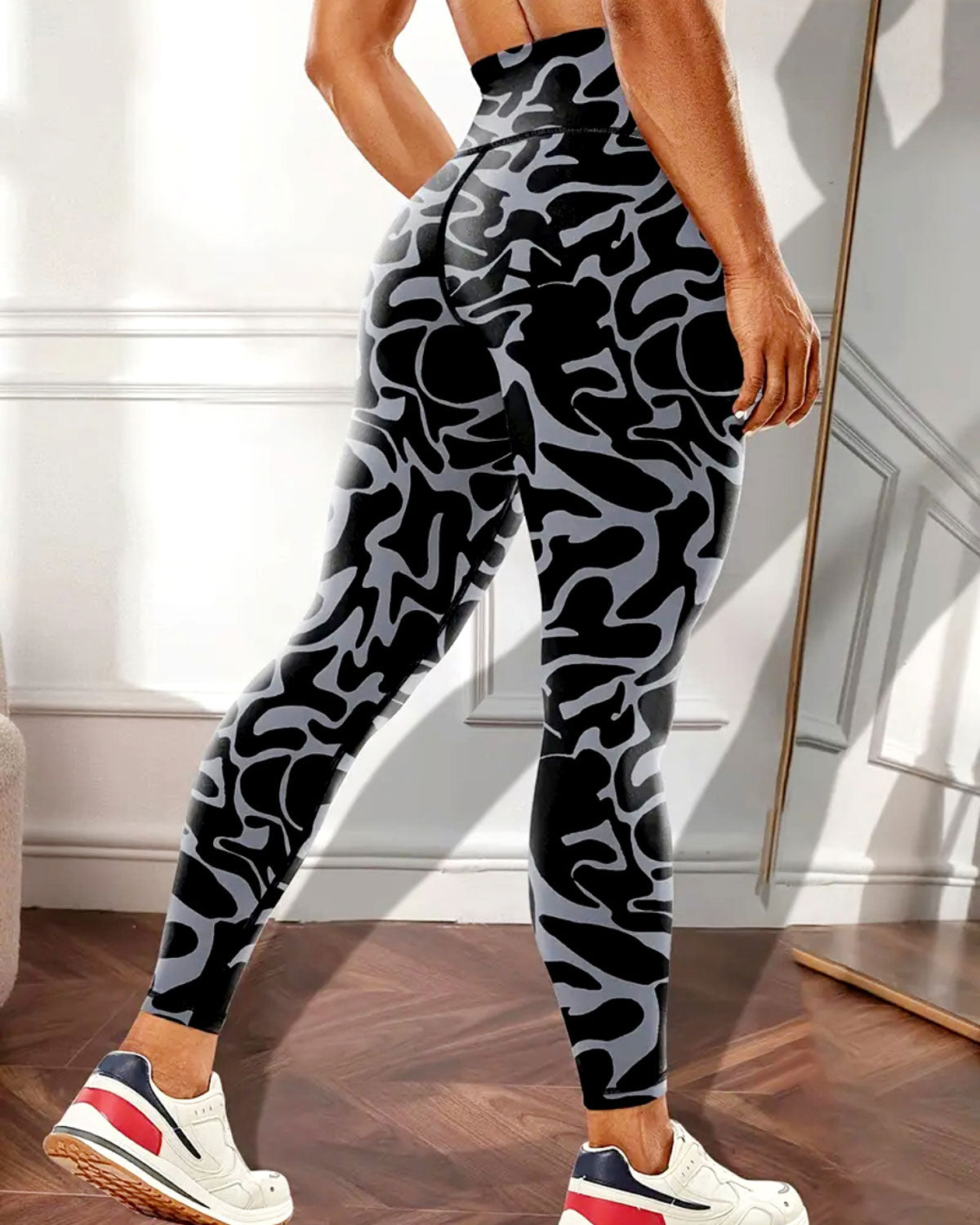 Fluid Flow Leggings