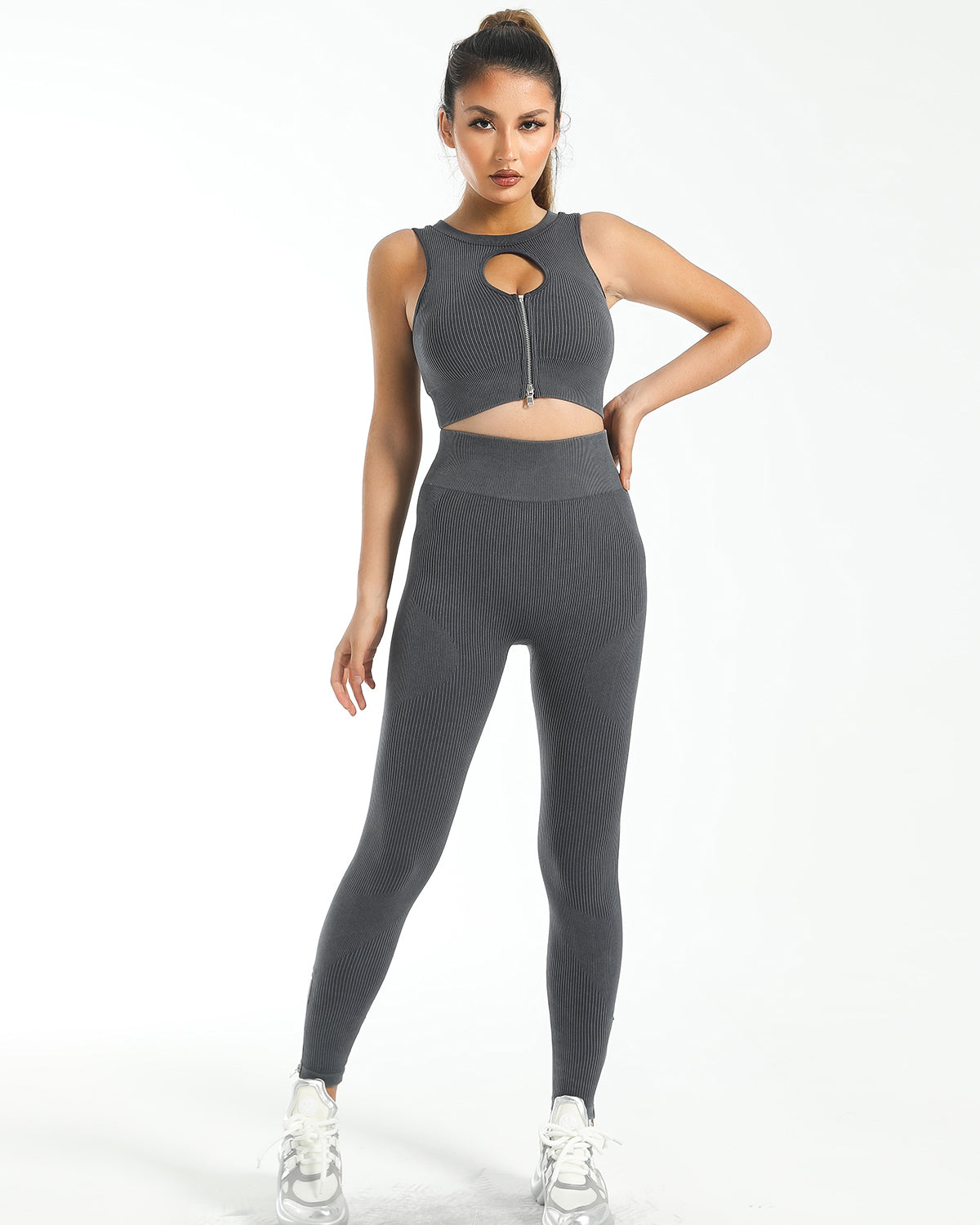 Isabella Keyhole Sports Bra - Grey