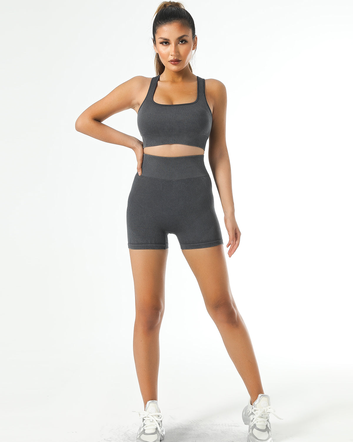 Isabella Seamless Scrunch Shorts - Grey