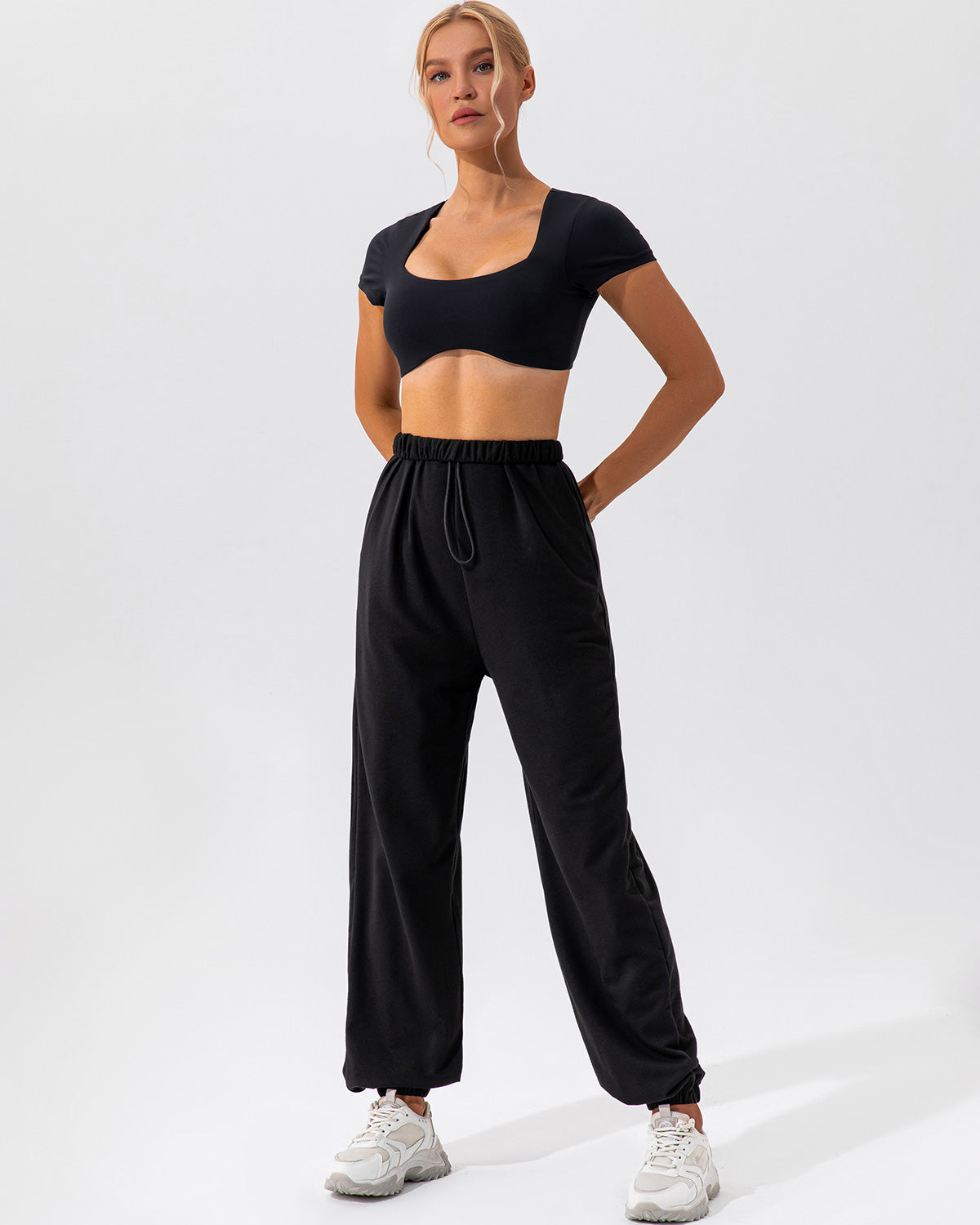 Kaia Crop Top - Black