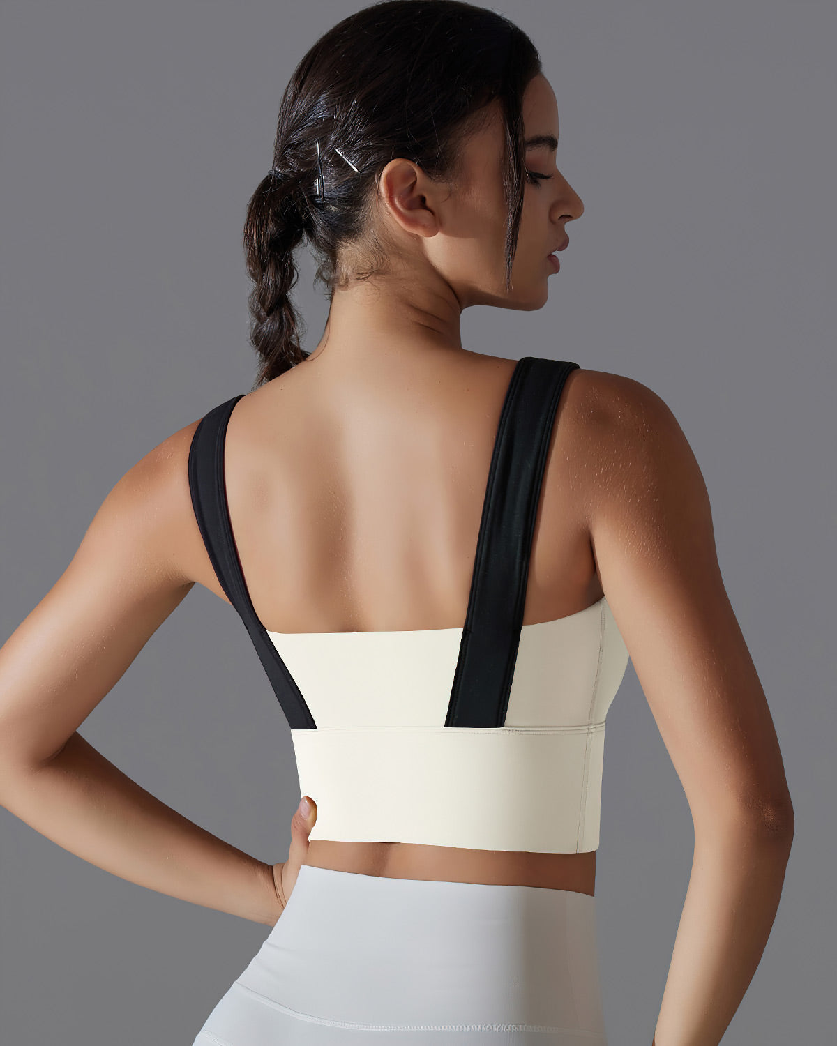 Kiera Sports Bra - Beige