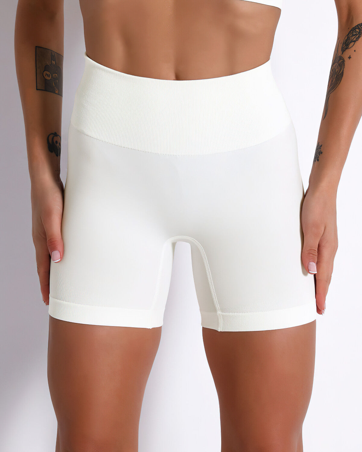 Mikaela Seamless Shorts - Beige