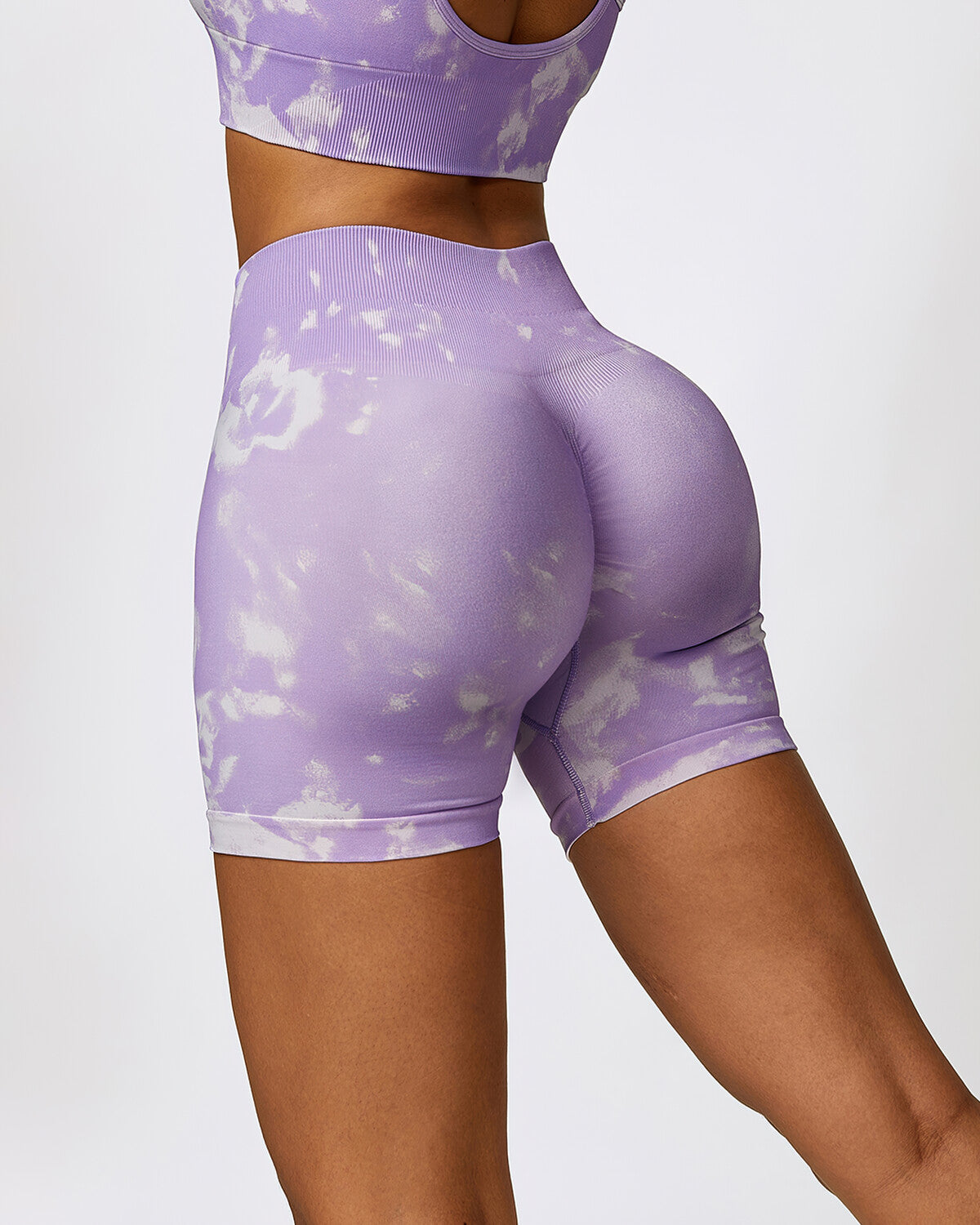 Nova Seamless Scrunch Shorts - Purple