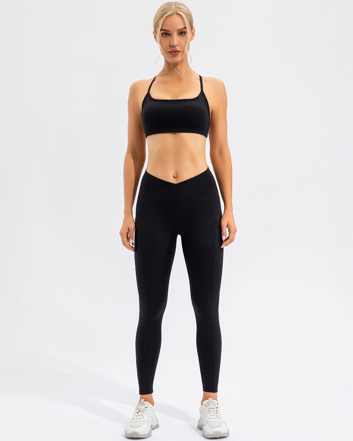 Sophie Scrunch Pocket Leggings - Black