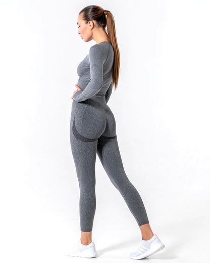 Amplify Scrunch Seamless Long Sleeve