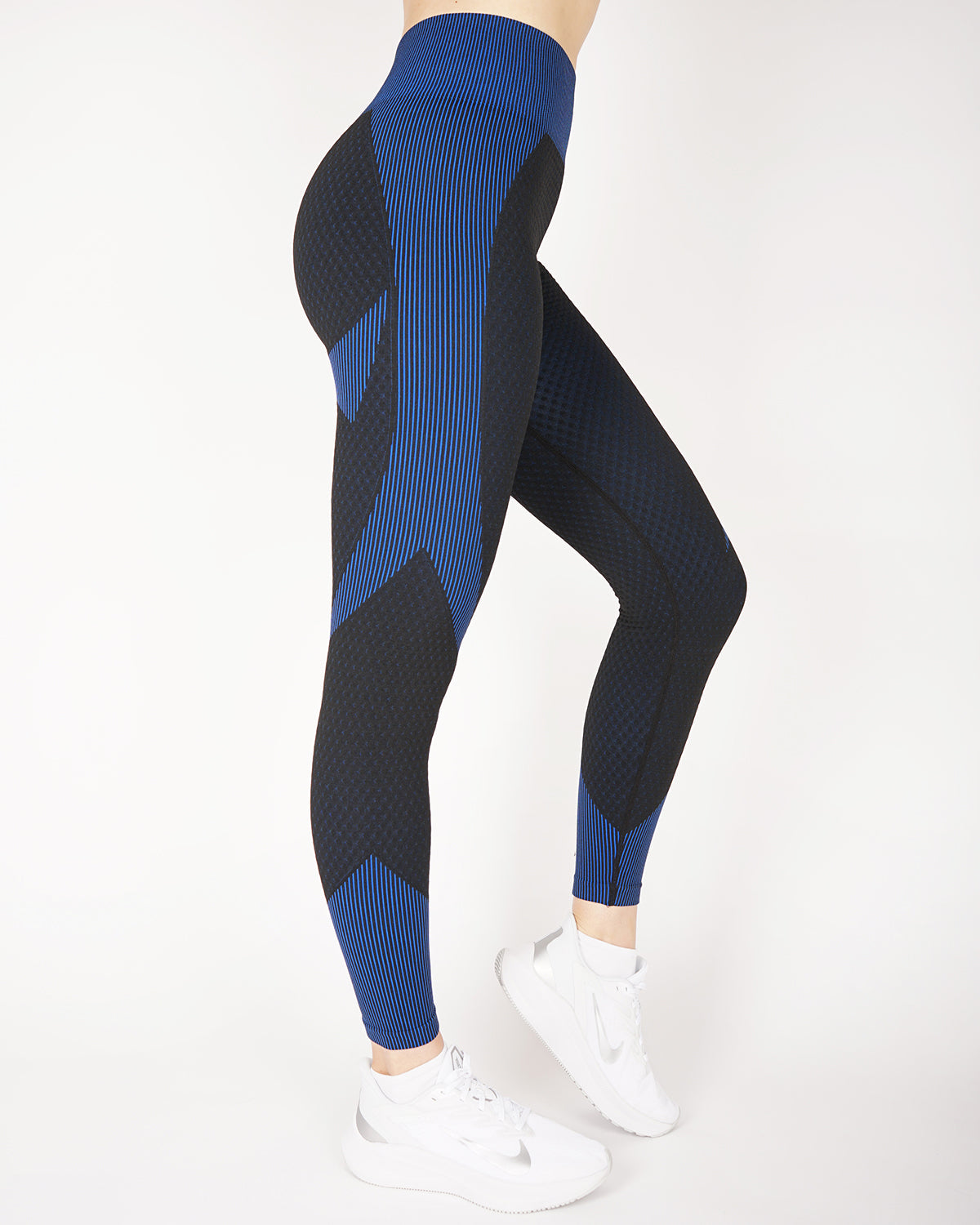 Embrace Seamless Leggings