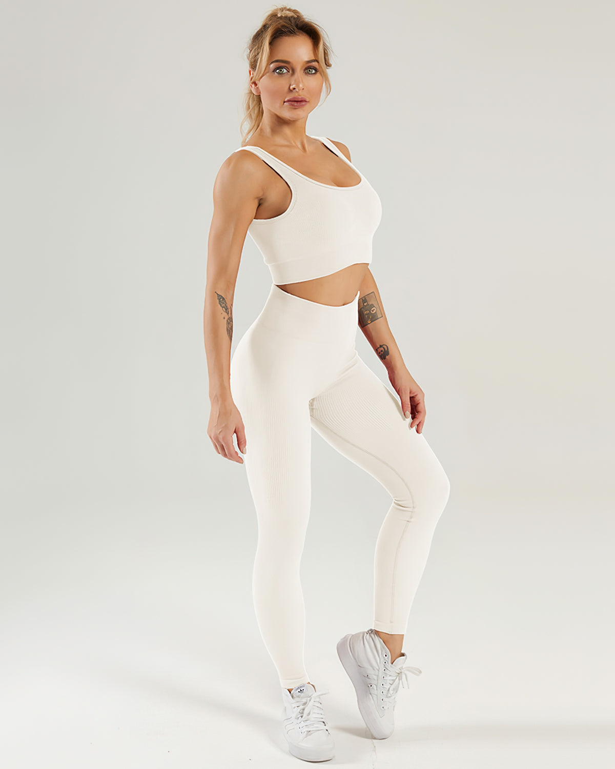 Nieve Sports Bra